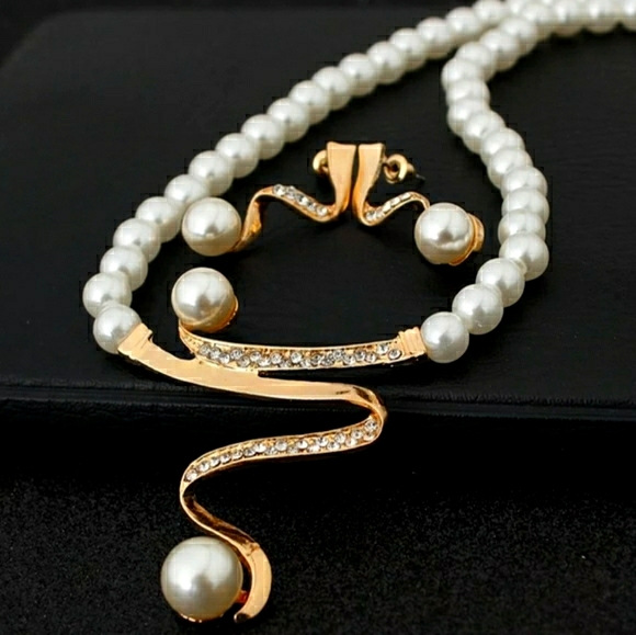 ⚡⚪2-Pc.⚪Zig⚡Zag⚪Pearl⚪Set⚪⚡ - Picture 3 of 6